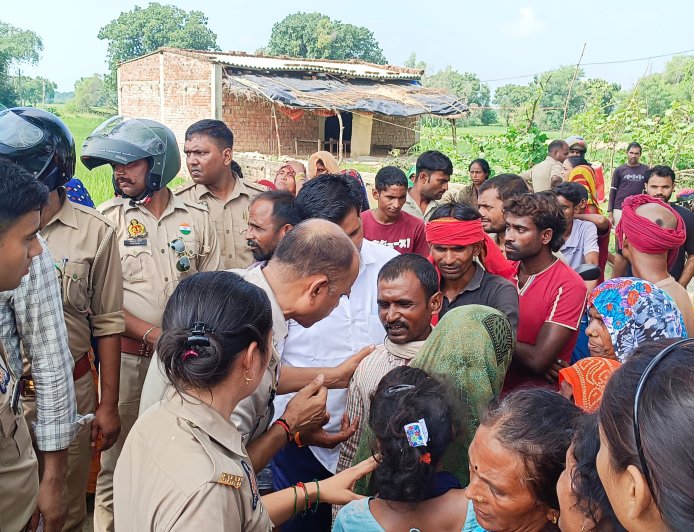 कौशाम्बी में नाबालिक लड़की से गैंगरेप करने वाले जीजा और साले दोनों को पुलिस ने दौड़ाकर मारी गोली,देखिए तस्वीरें